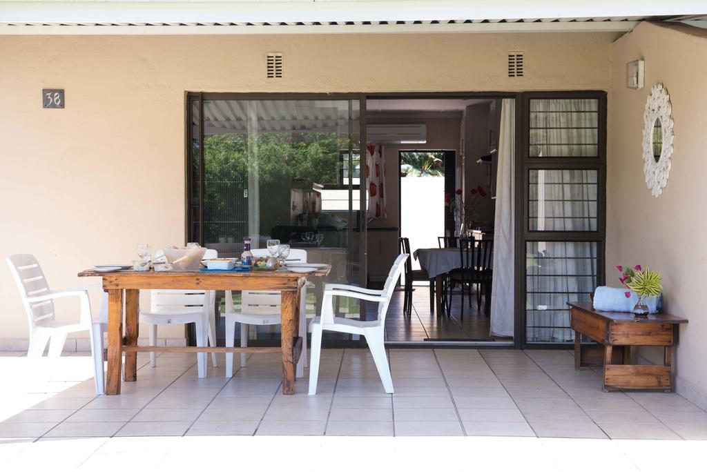 Villa Sole's Leap à Scottburgh Extérieur photo